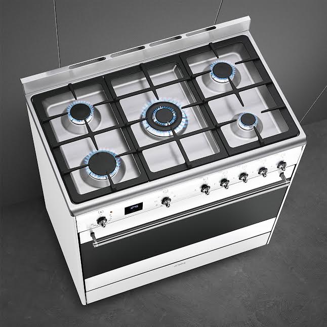 Smeg 90cm Cooker With Gas Hob White