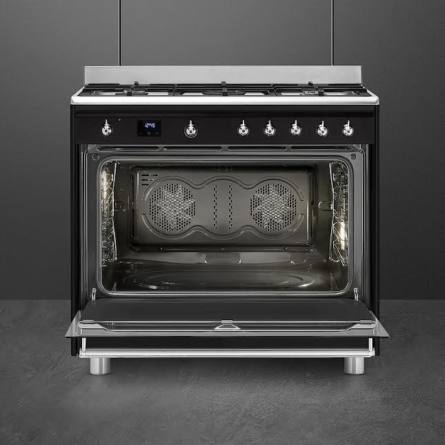Smeg 90cm Cooker with Gas Hob Black