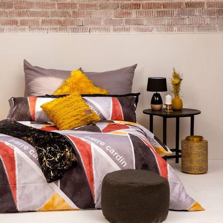 Pierre Cardin 3 Piece Queen Duvet Cover Set - Proxima Geo