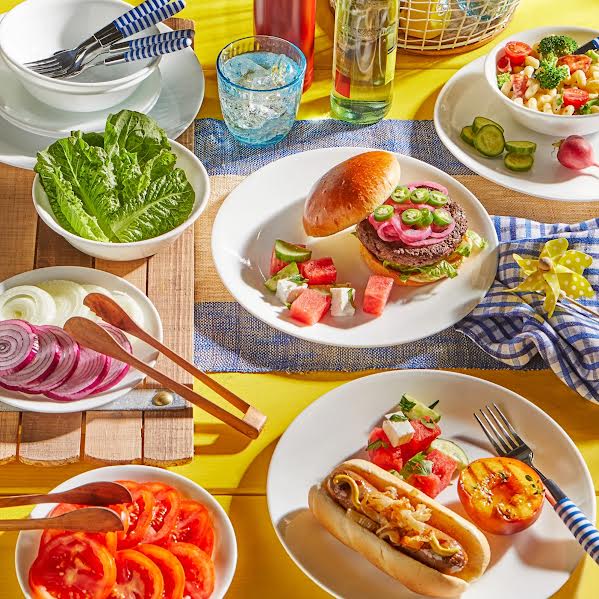 Corelle Winter Frost 12 Piece Dinner Set White