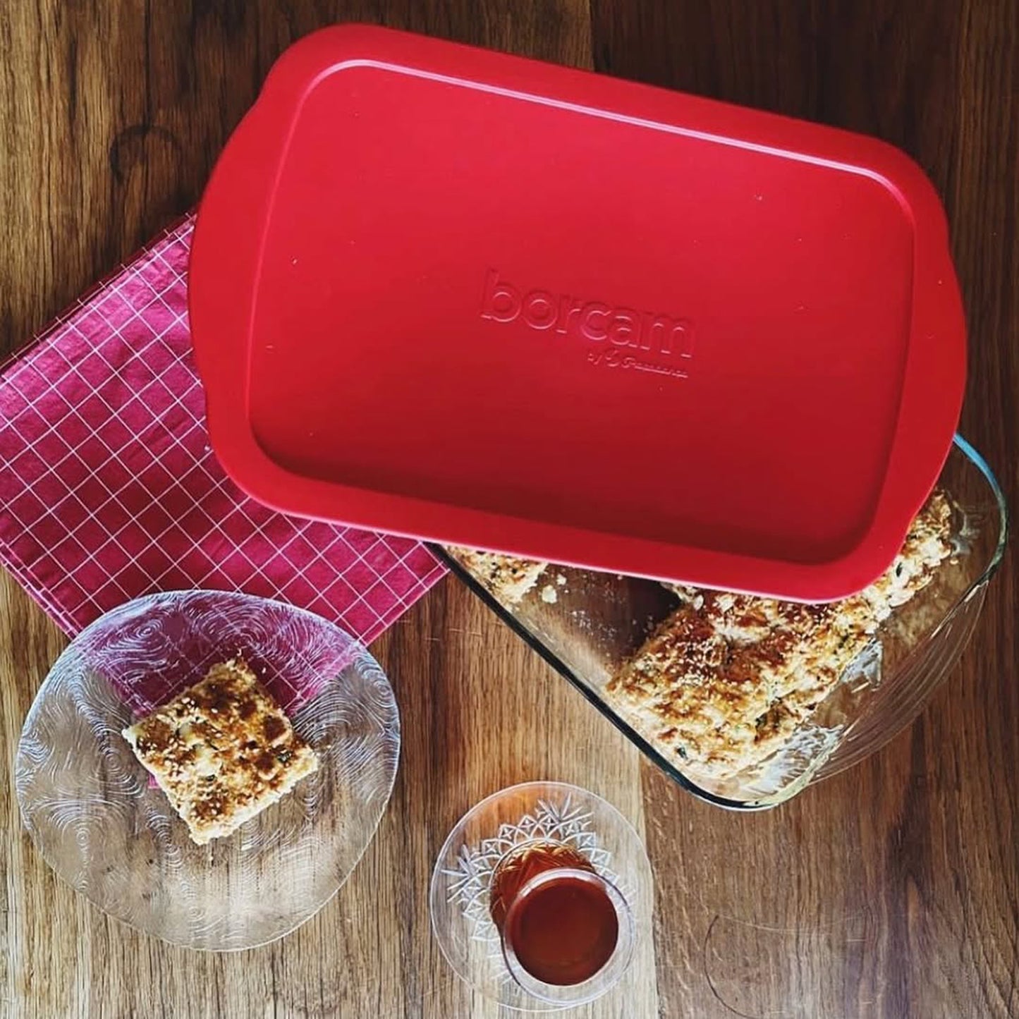 Borcam 3.85Lt Rectangular Casserole with Lid Clear