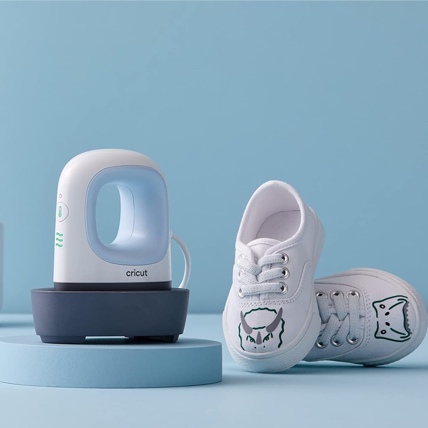 Cricut EasyPress Mini Compact Heating Press Blue
