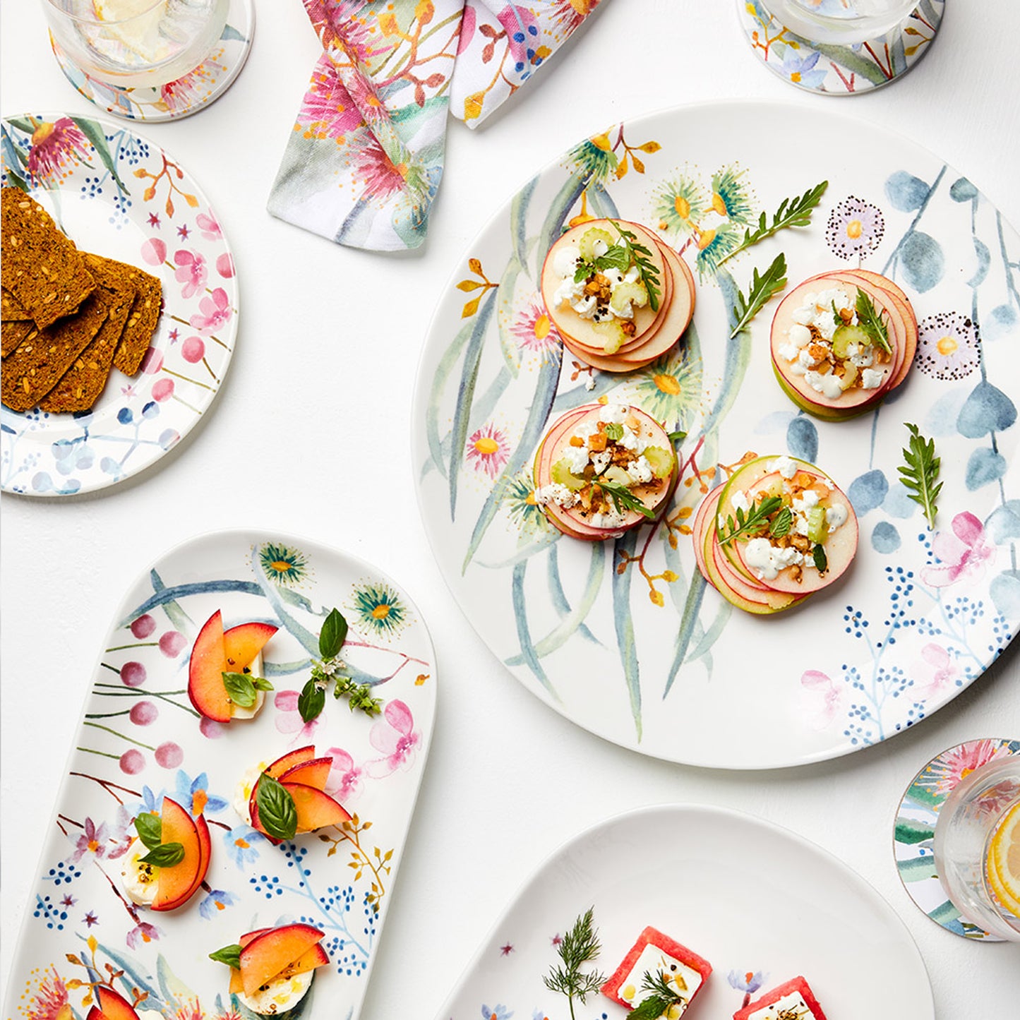 Maxwell & Williams Royal Botanic Gardens Round Platter Multicoloured