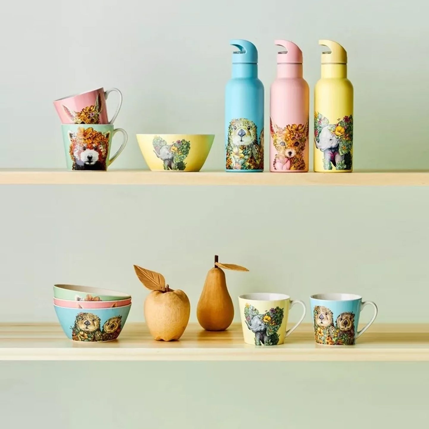 Maxwell & Williams Marini Ferlazzo Wild Planet Red Panda Mug Green