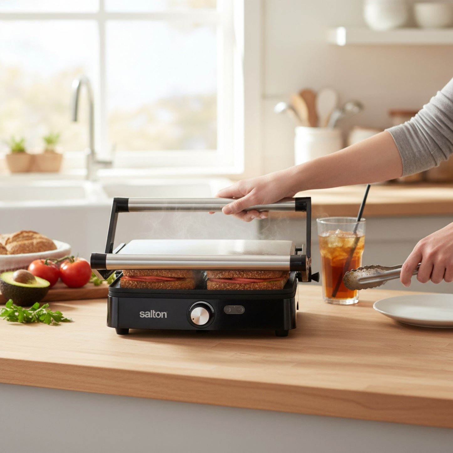 Salton Sandwich Press Silver