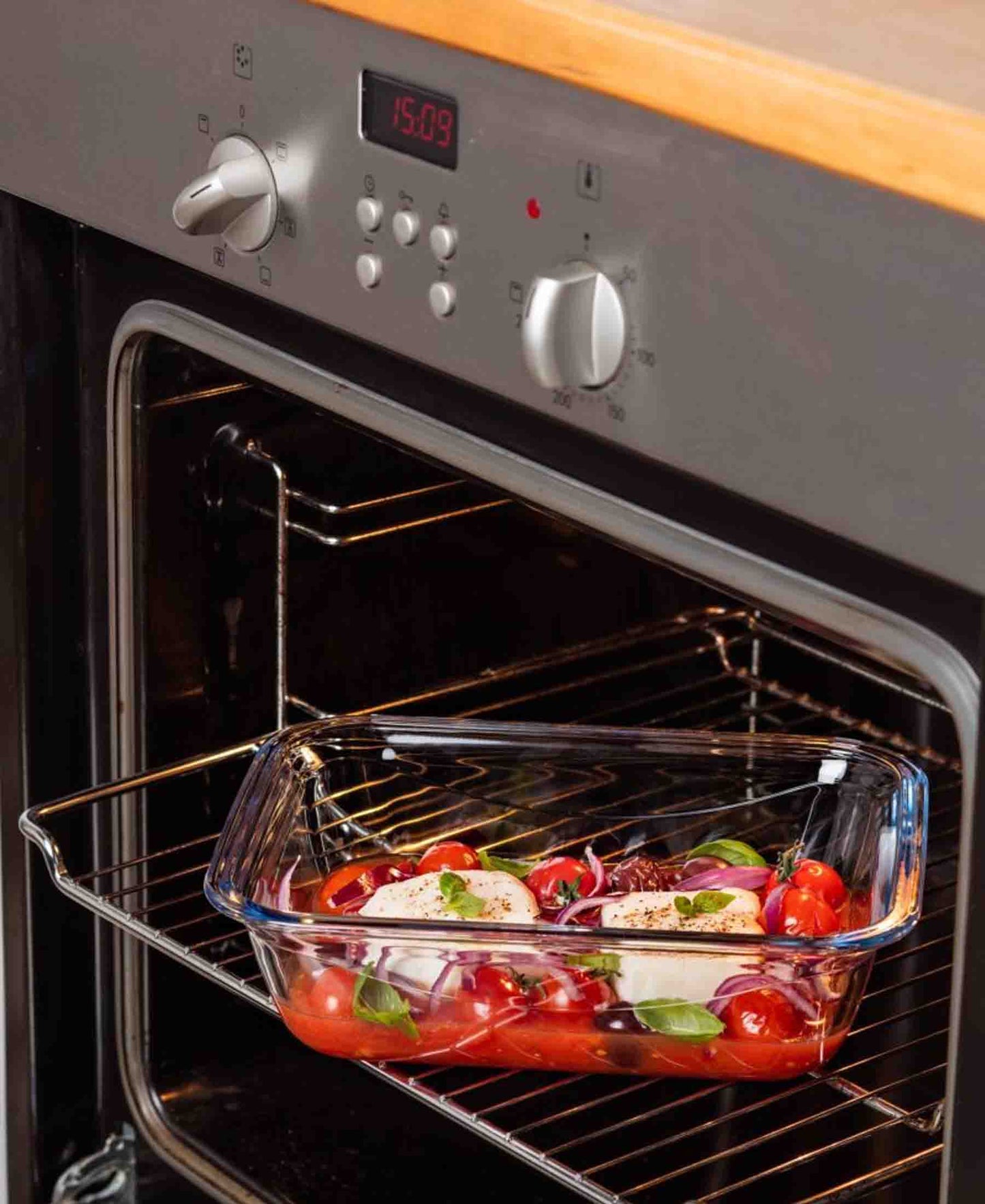 Pyrex Cook & Go Rect Medium Roaster With Lock-Lid - Clear