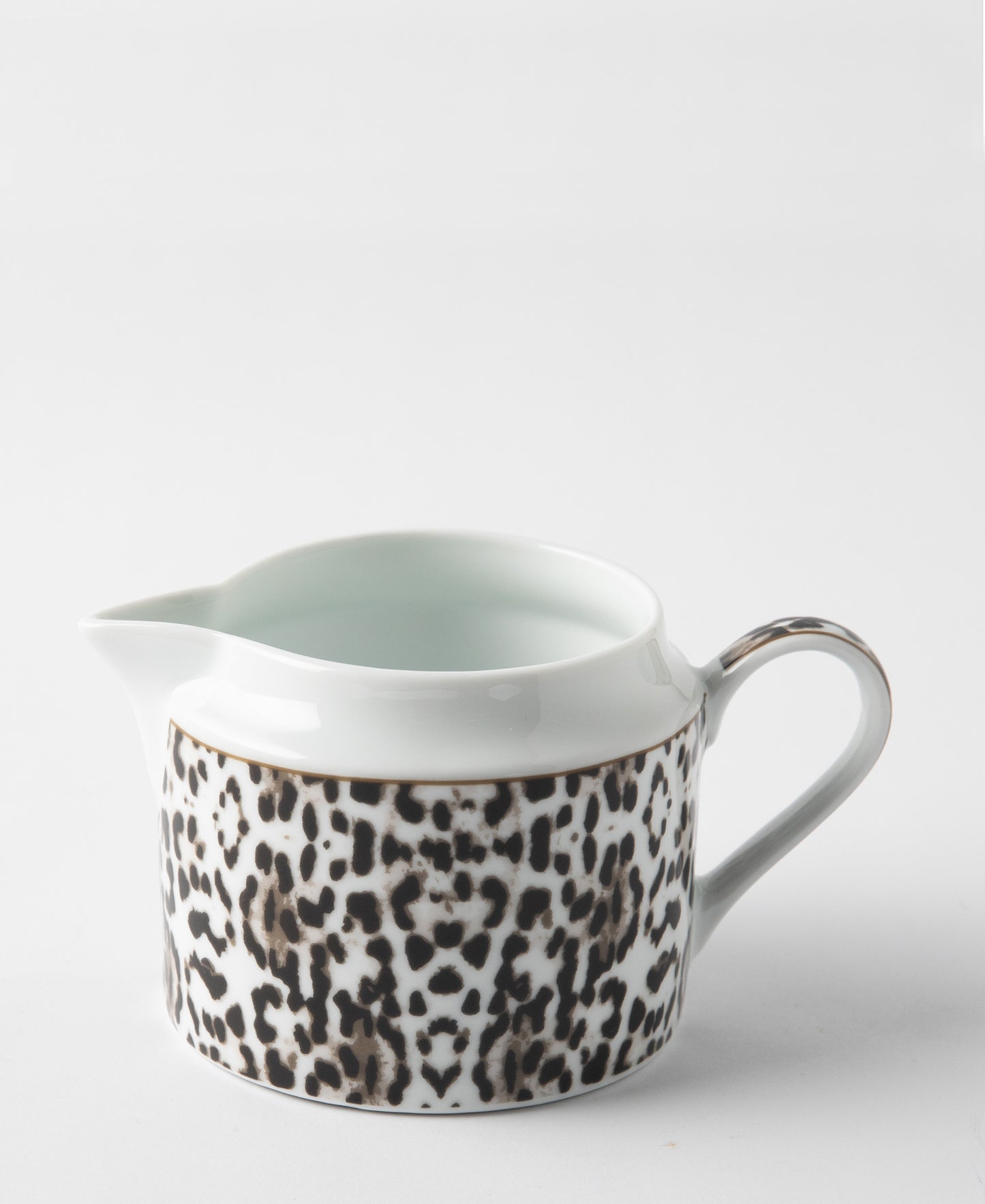 Jenna Clifford Leopard Creamer - White