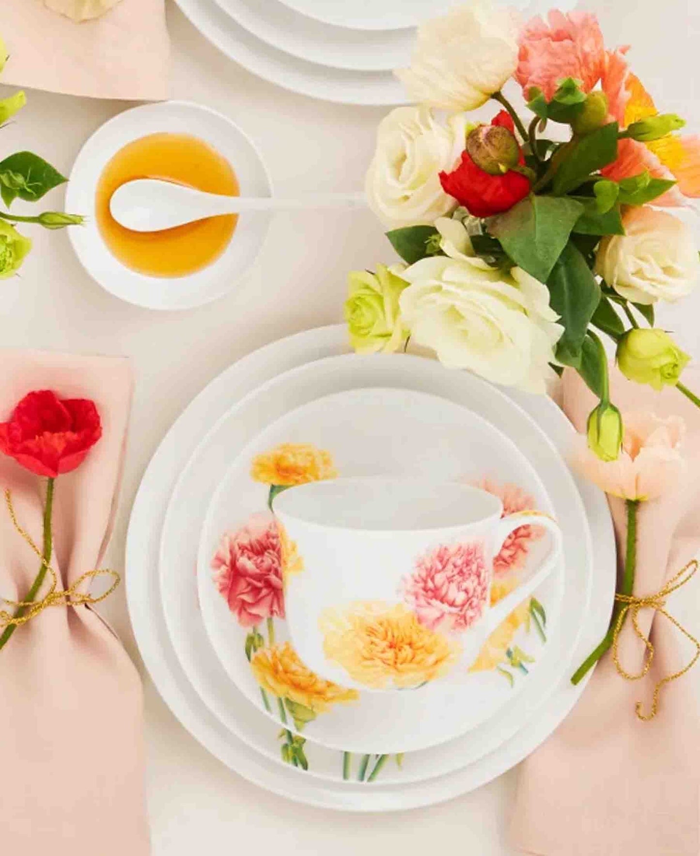 Katherine Castle Floriade Breakfast Cup & Saucer 480ML Carnations