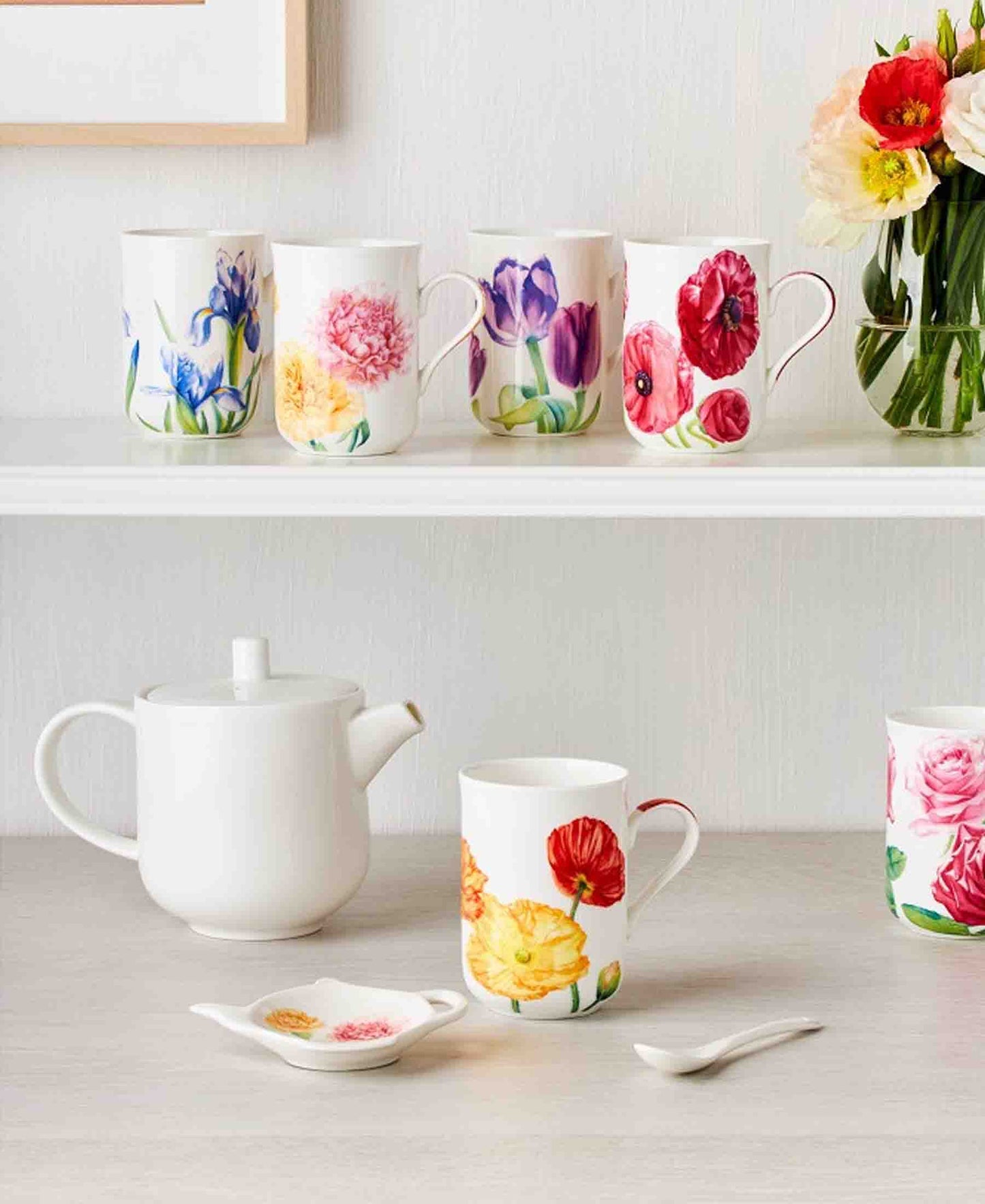 Maxwell & Williams Katherine Castle Floriade Mug 350ML Carnations Gift Boxed