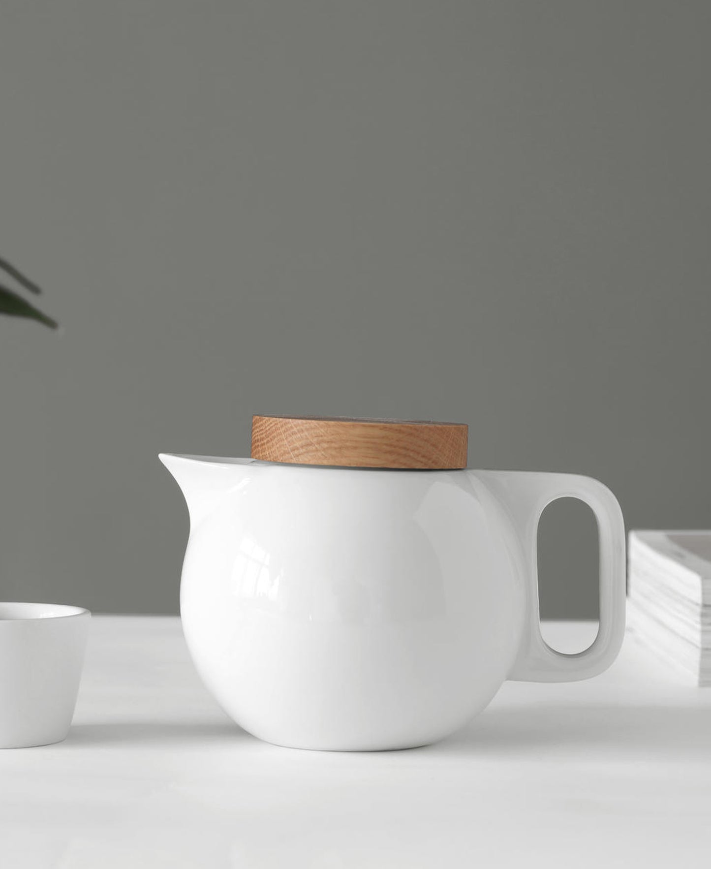 Viva Jaimi 650ml Teapot - White