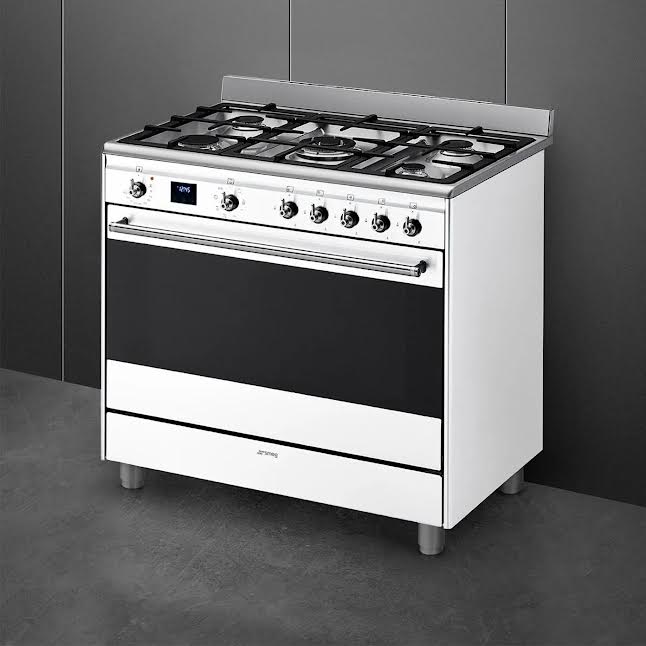 Smeg 90cm Cooker With Gas Hob White