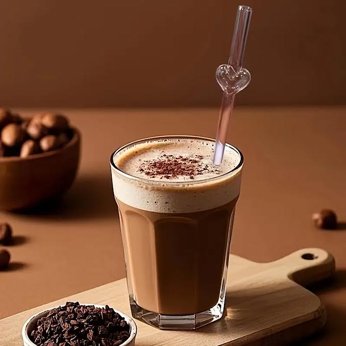 Reusable Glass Straws with Heart Design Pink