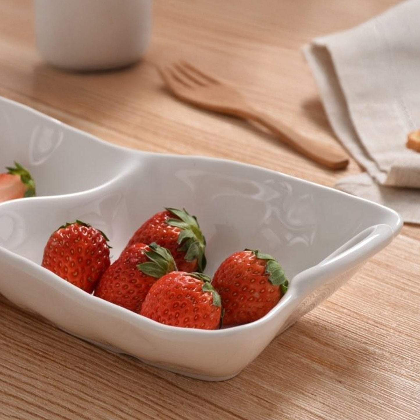 Kitchen Life 2 Division Ceramic Serving Bowl White