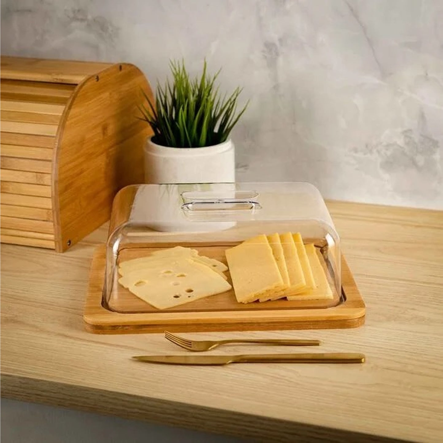 Excellent Houseware Bamboo Cheese Board with Acrylic Dome Clear & Brown