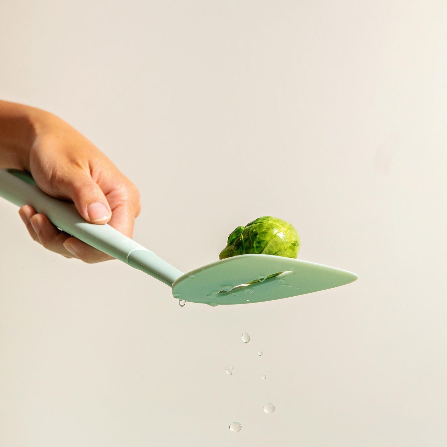 eKu Upcycle Slotted Turner Avocado