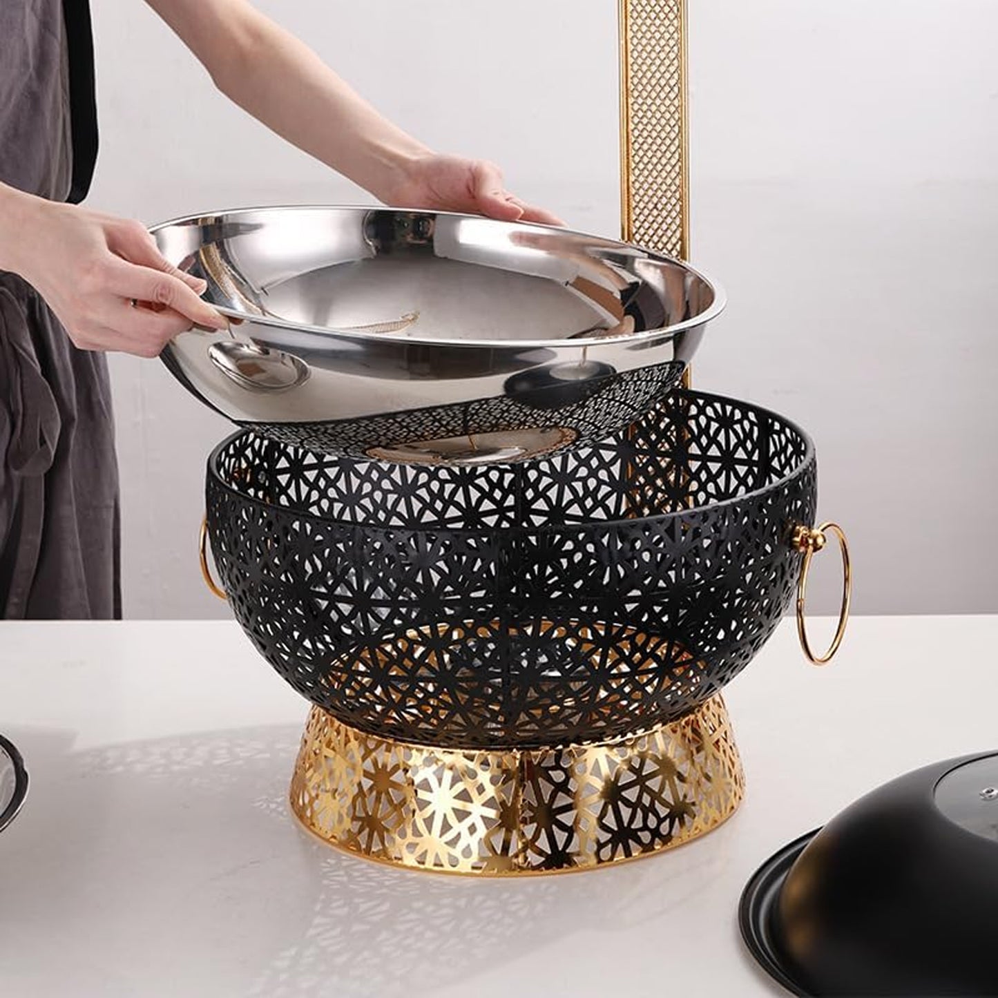 Stainless Steel 8Lt Chafing Dish Black & Gold