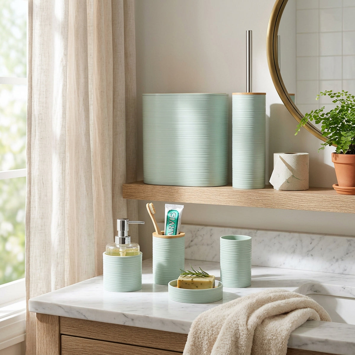 6 Piece Bathroom Accessory Set with Bamboo Lids Light Green