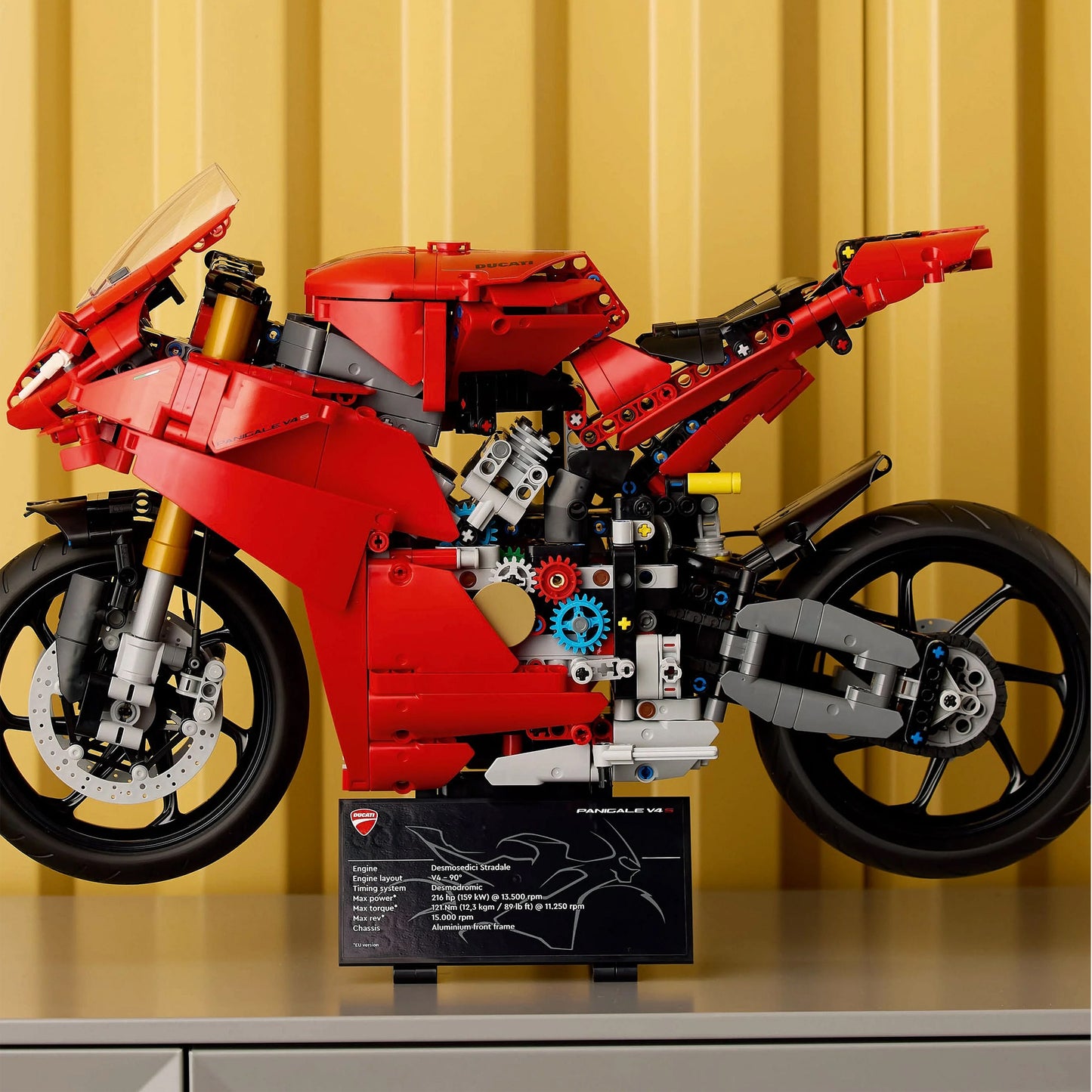 Bike 1603 Piece Building Block Set Multicoloured