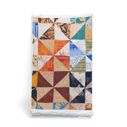 1 x 1.5m Triangle Design Carpet Multicoloured