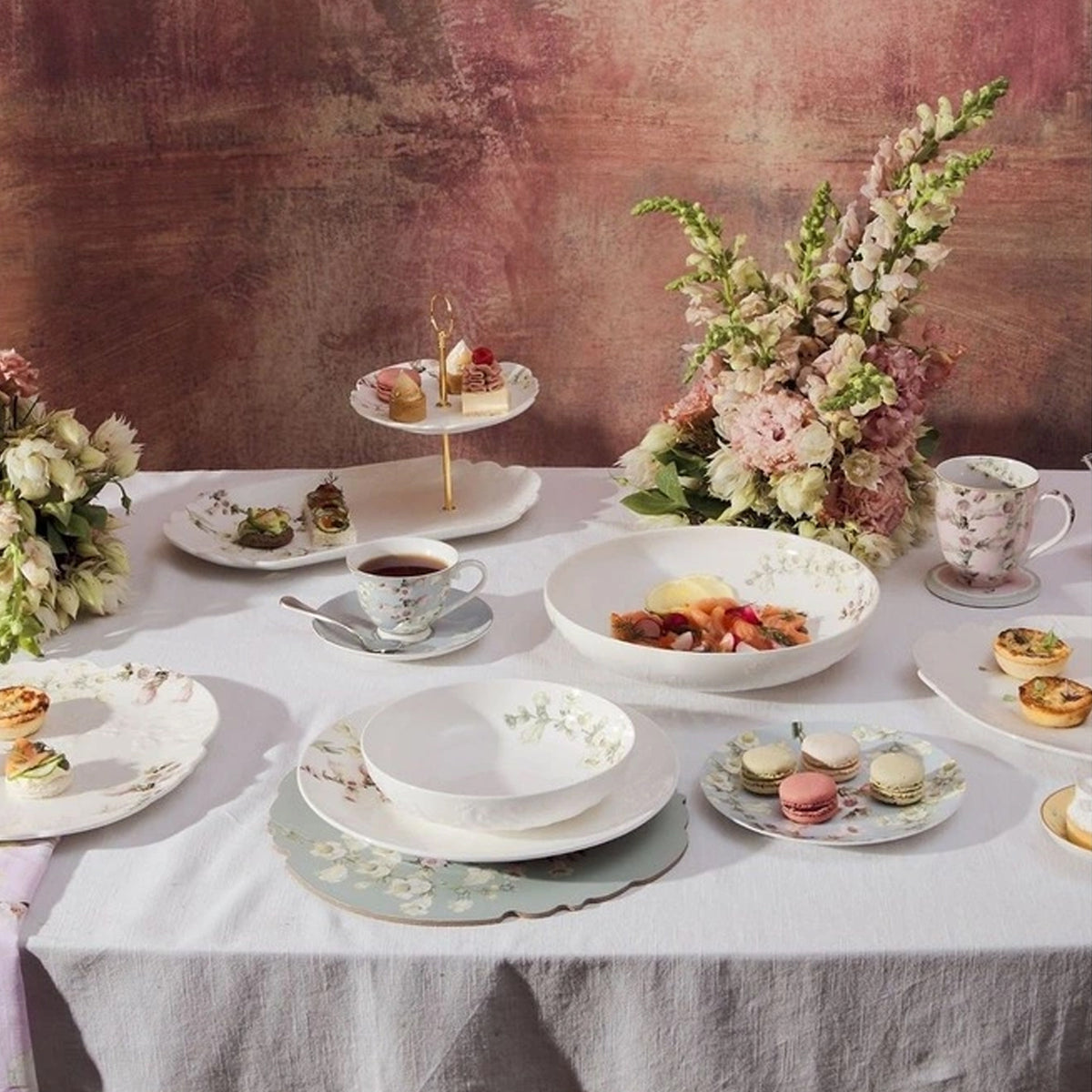 Maxwell & Williams Royal Botanic Garden Foxglove 200ml Footed Cup & Saucer