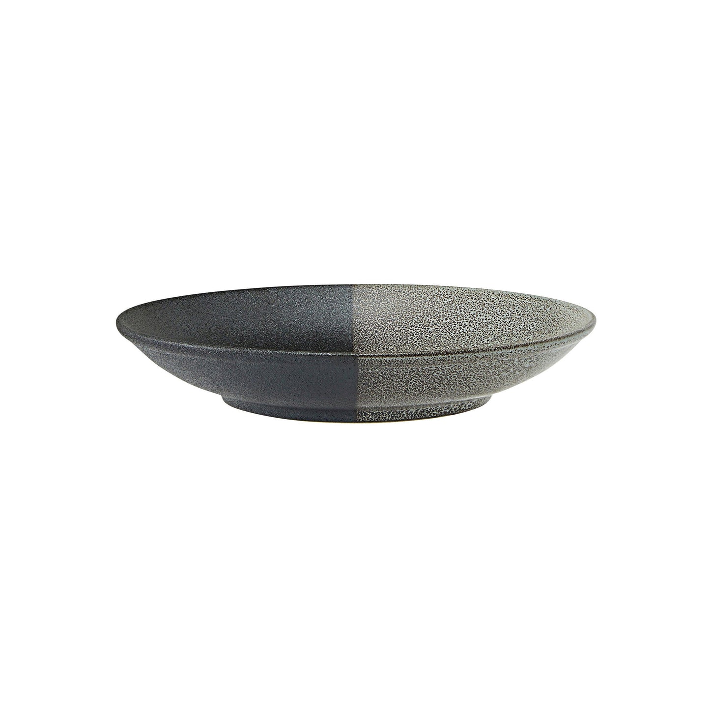 Maxwell & Williams Umi 25 x 4.5cm Footed Bowl Black