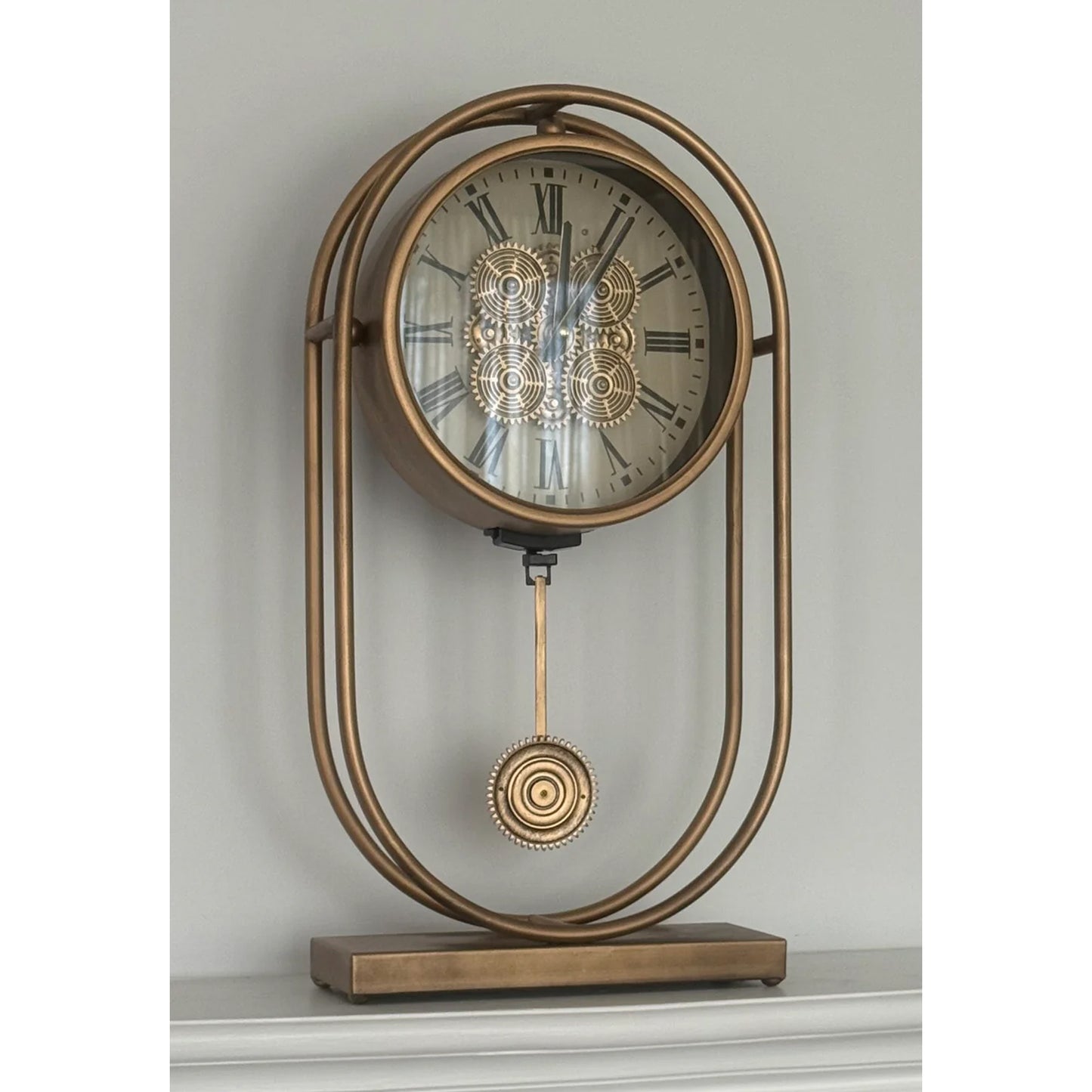 Rustic Pendulum Moving Gears Desk Clock Gold