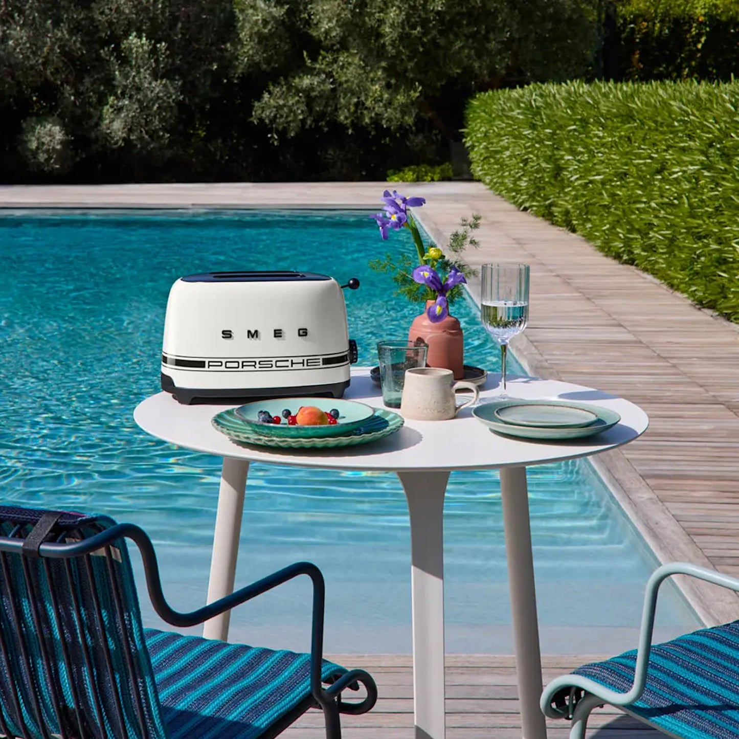 Smeg x Porsche 2 Slice Toaster Carrara White