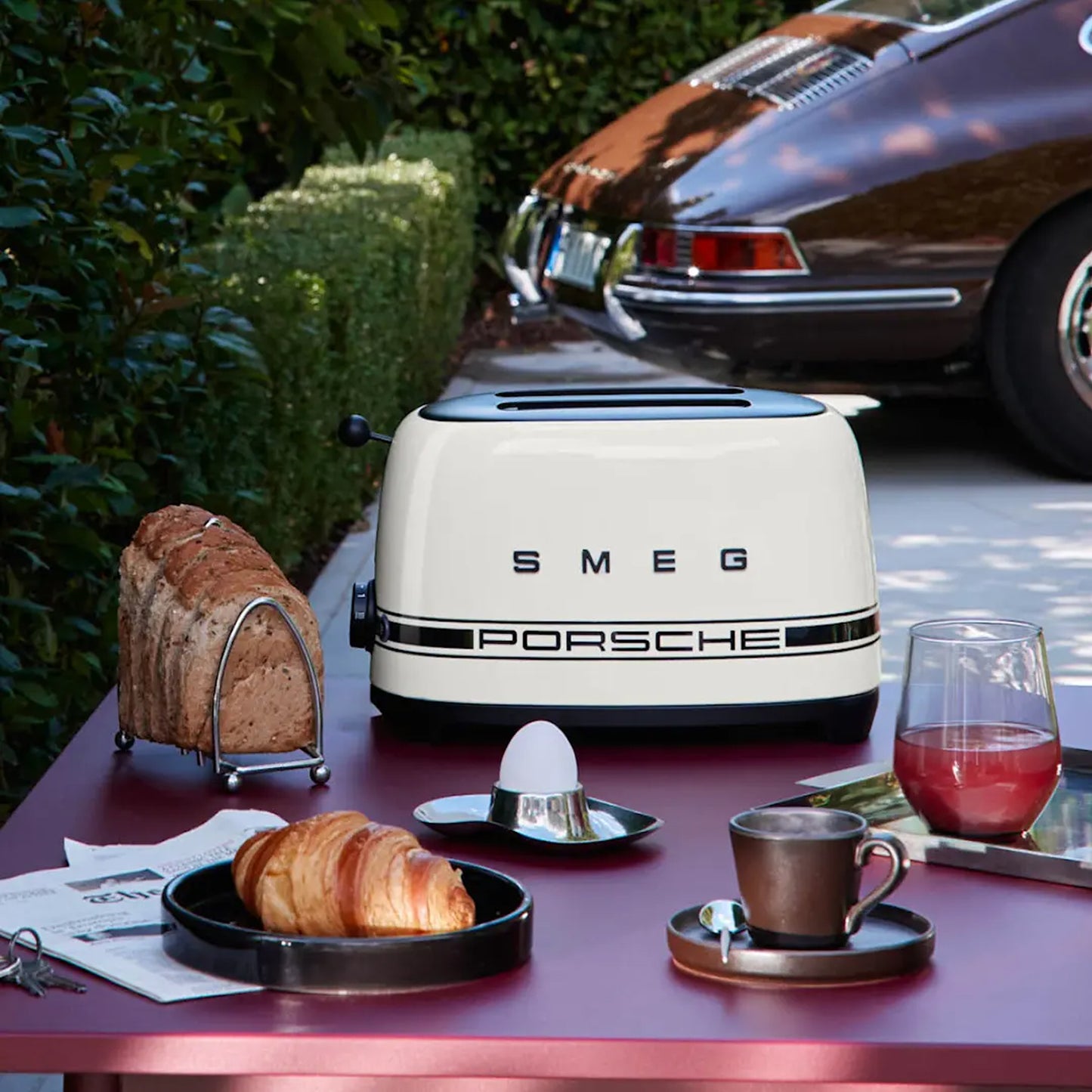 Smeg x Porsche 2 Slice Toaster Carrara White