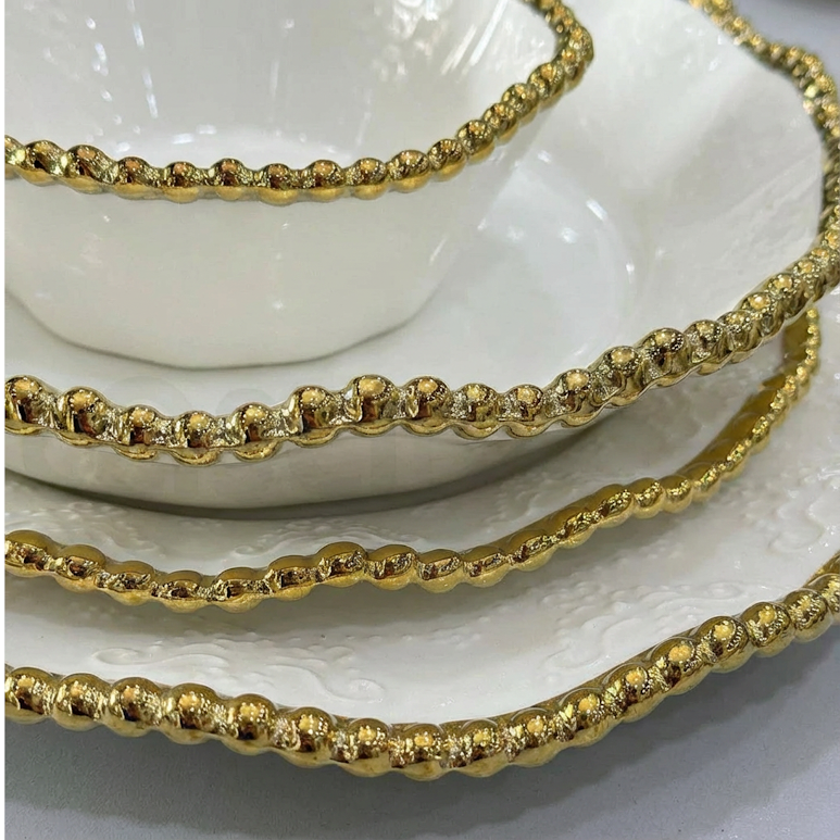 24 Piece Dinner Set Gold & White