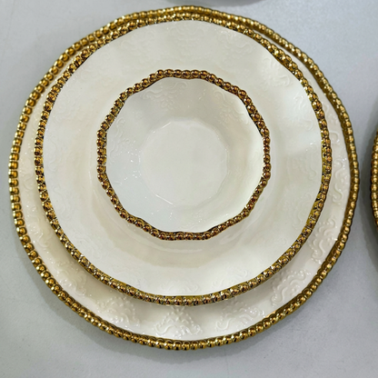 24 Piece Dinner Set Gold & White