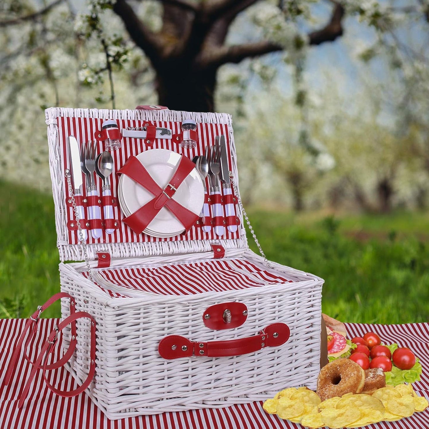 Kitchen Life Picnic Basket White
