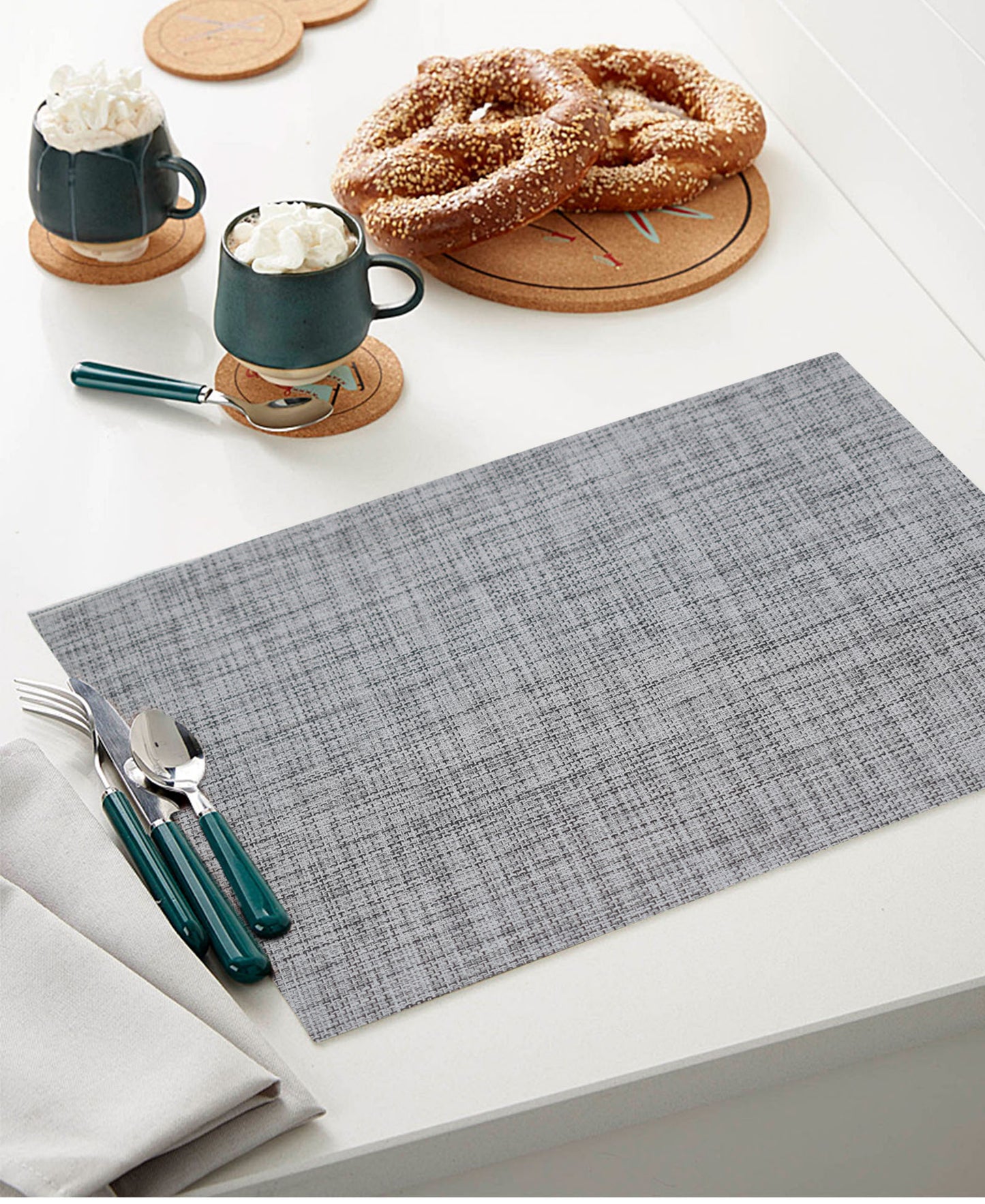 Crosshatch Placemat 45x30cm - Black